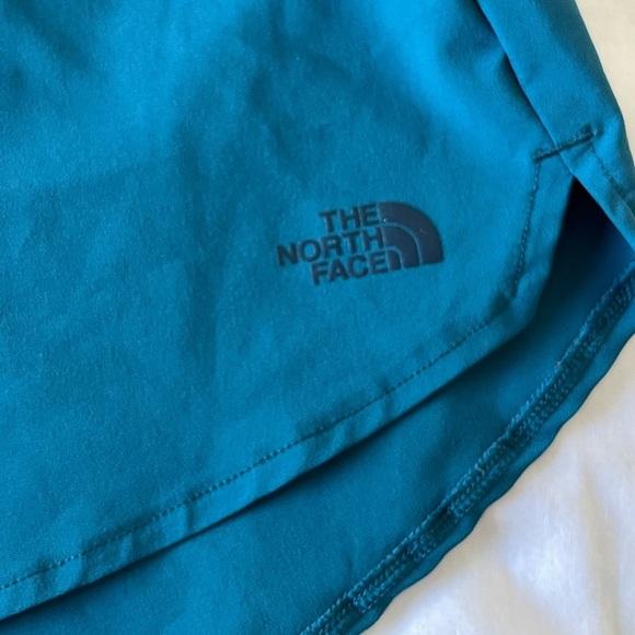 NWOT The North Face Women’s “Arque” Teal UNLINED Athletic Shorts SIZE XL - Picture 4 of 11